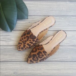 Leopard print Mules
